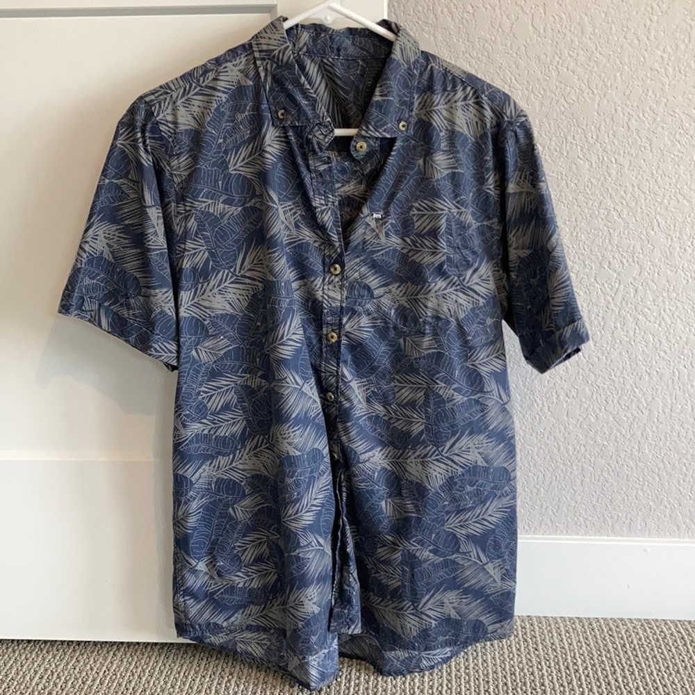 Peau de Loup Button Down Shirt Size 14